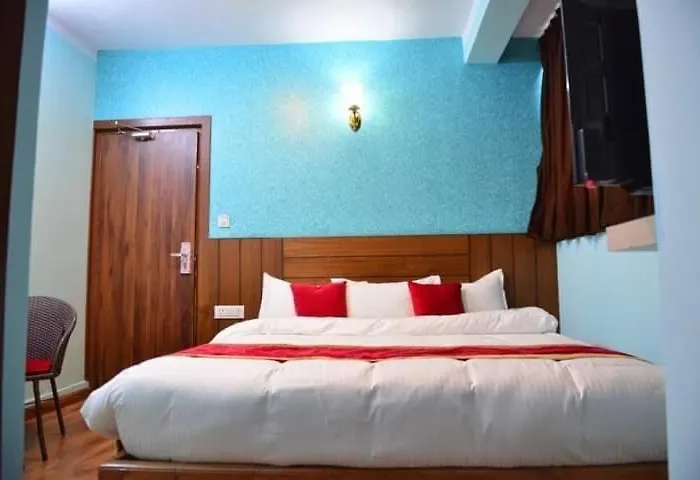 Hotel Everest Regency